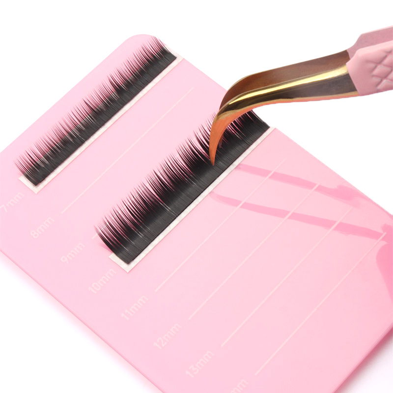 Uchwyt na rzęsy Paleta ręczna  – Lash Tile Palette recenzja i cena