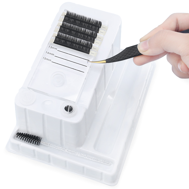 5 w 1 paleta sztucznych rzęs p – Lash Tile Palette recenzja i cena